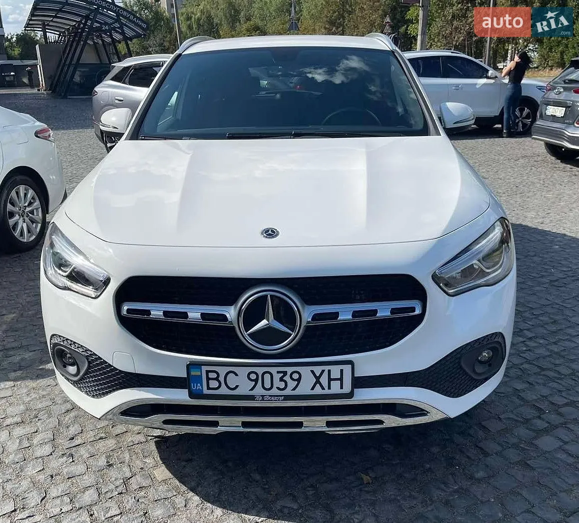 Mercedes-Benz GLA-Class, 2021