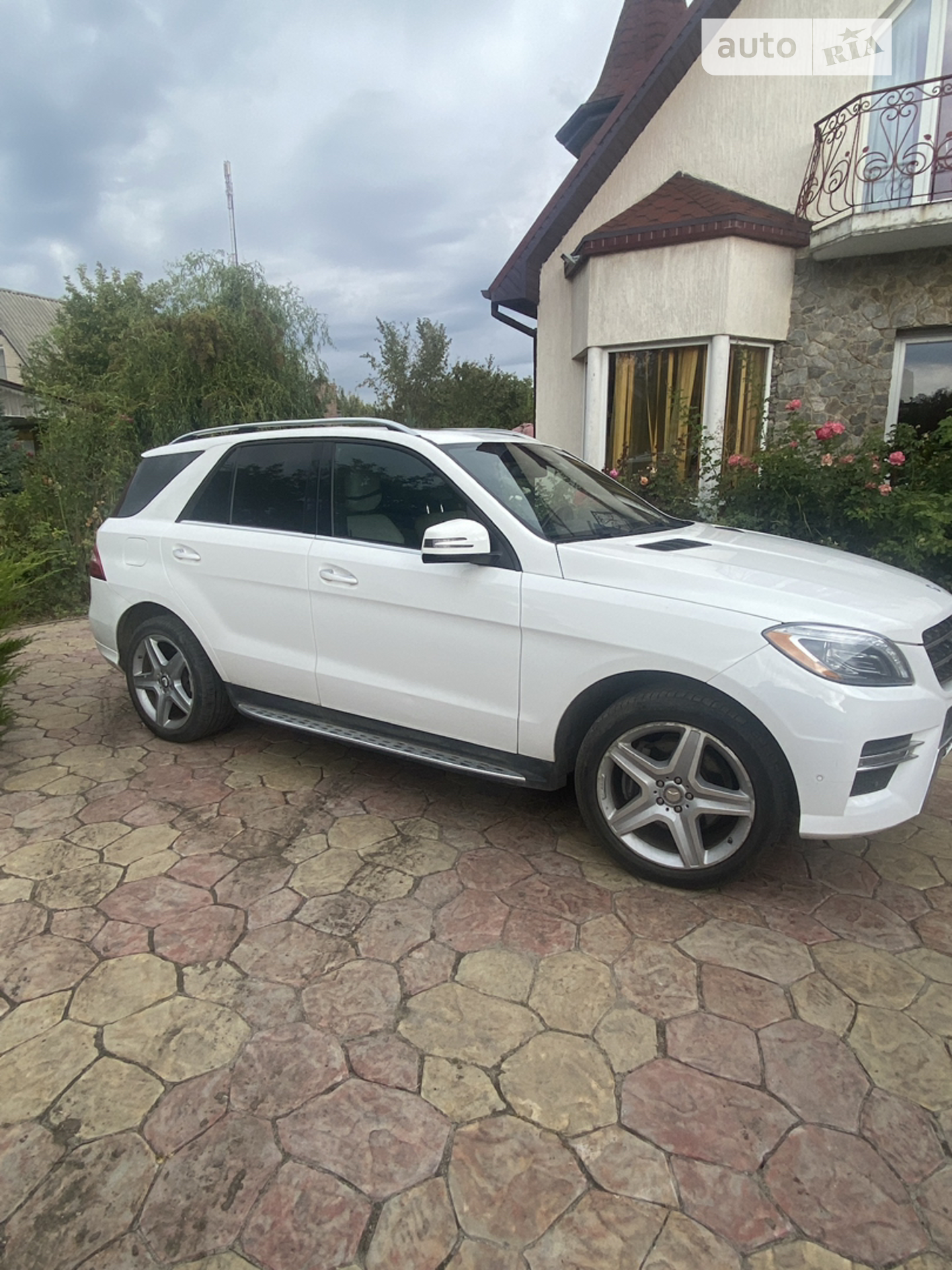 Mercedes-Benz M-Class, 2014