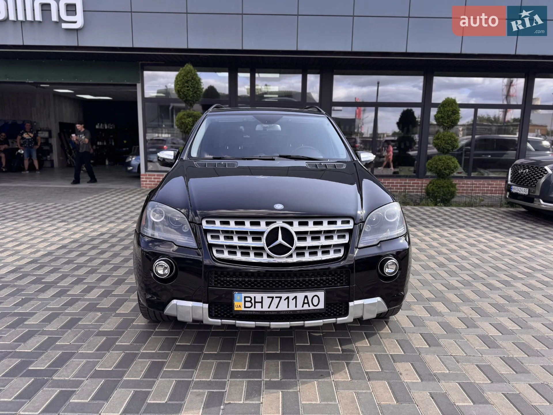 Mercedes-Benz M-Class, 2009