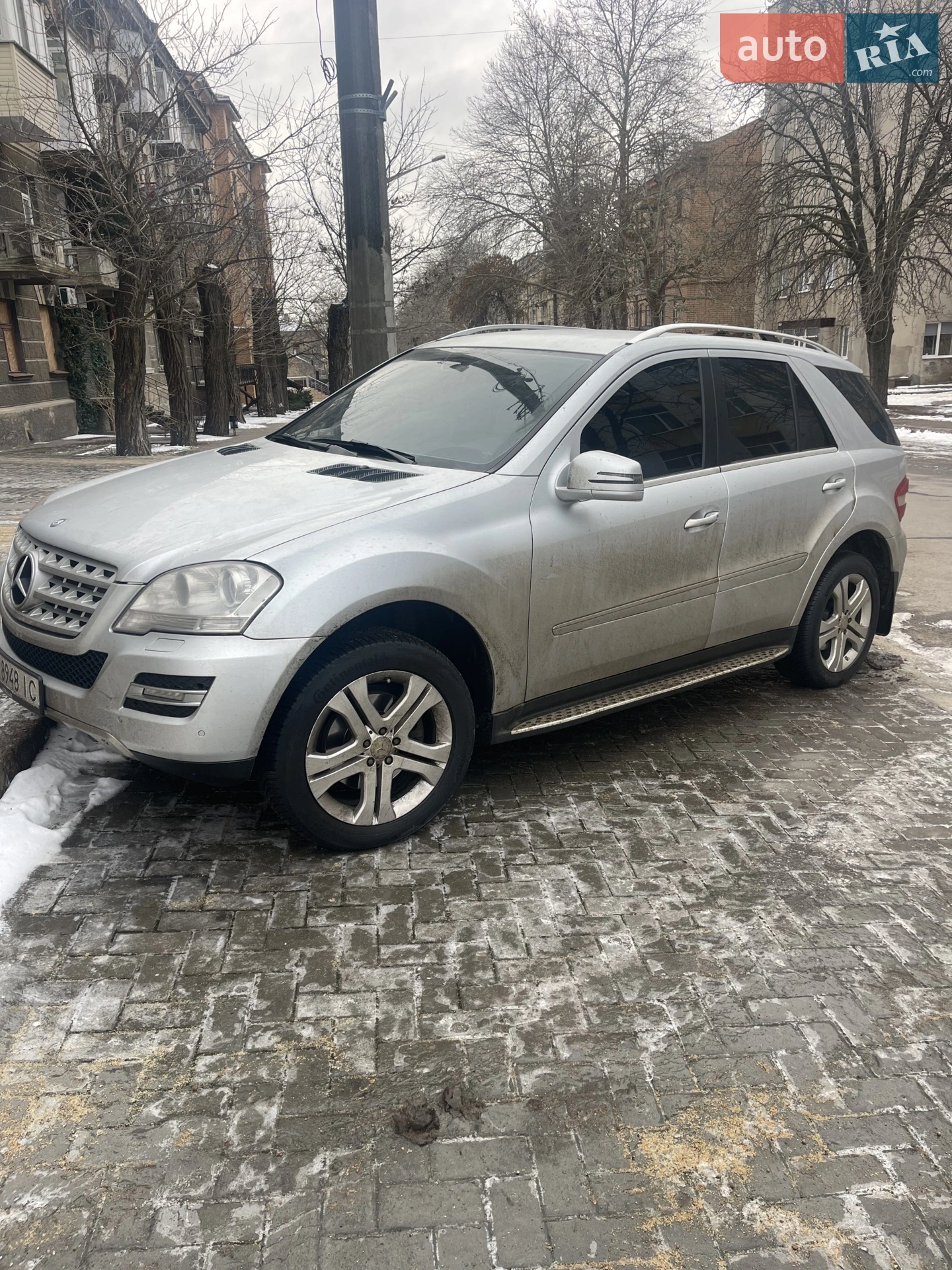 Mercedes-Benz M-Class, 2010