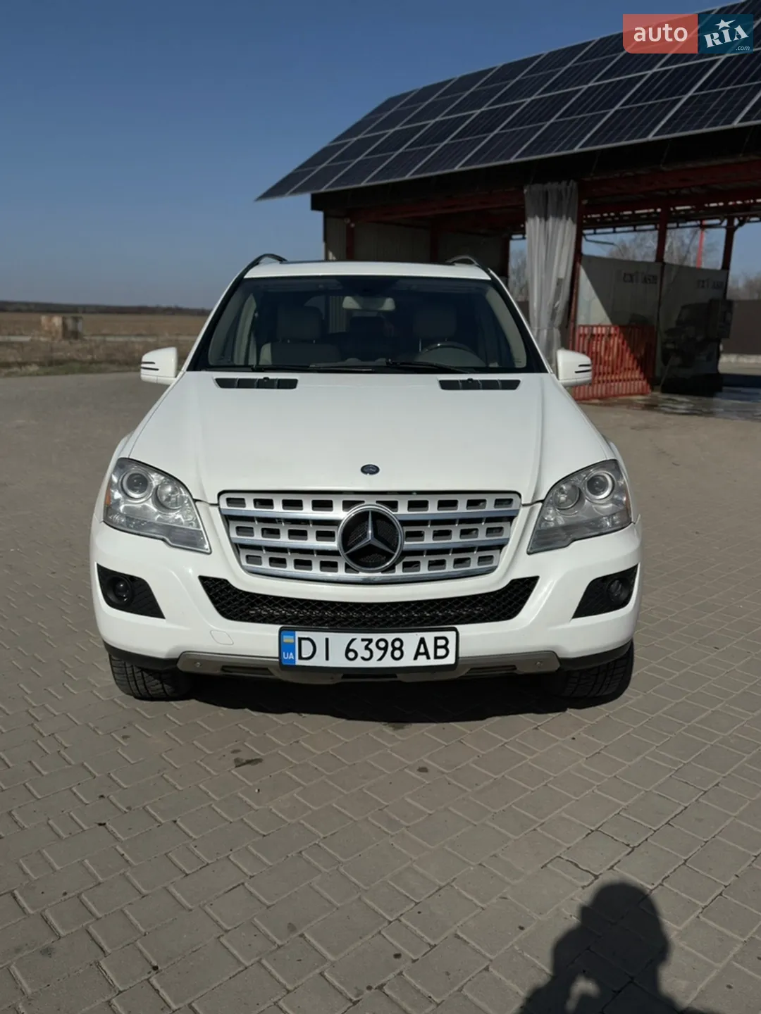 Mercedes-Benz M-Class, 2011