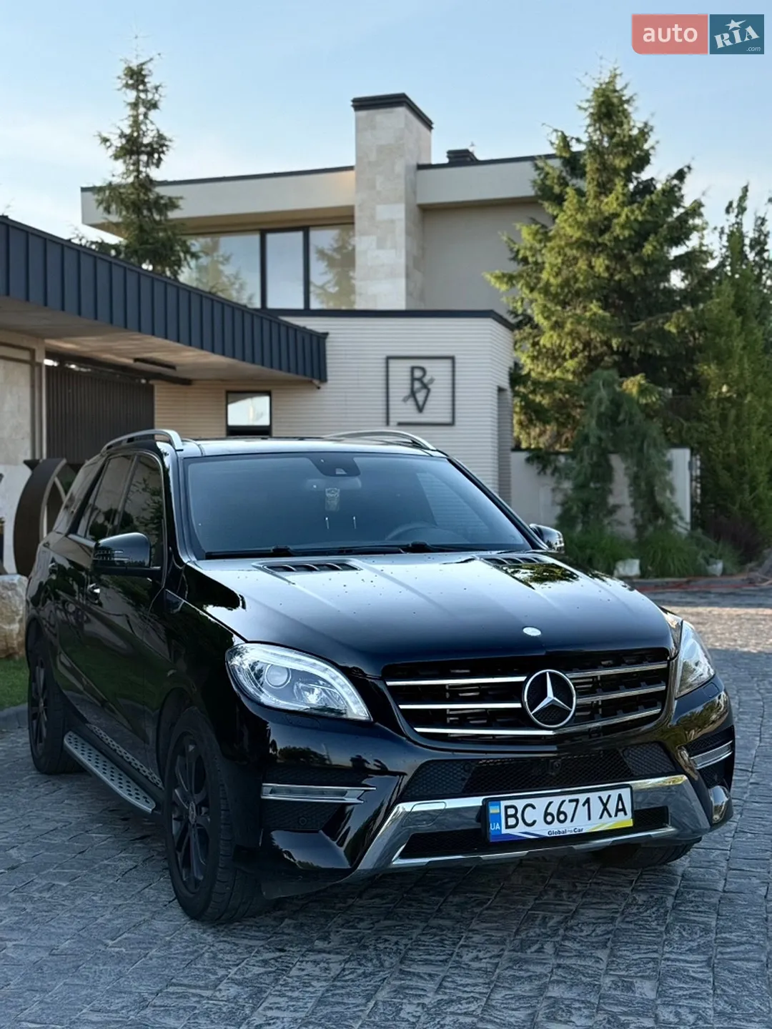 Mercedes-Benz M-Class, 2014
