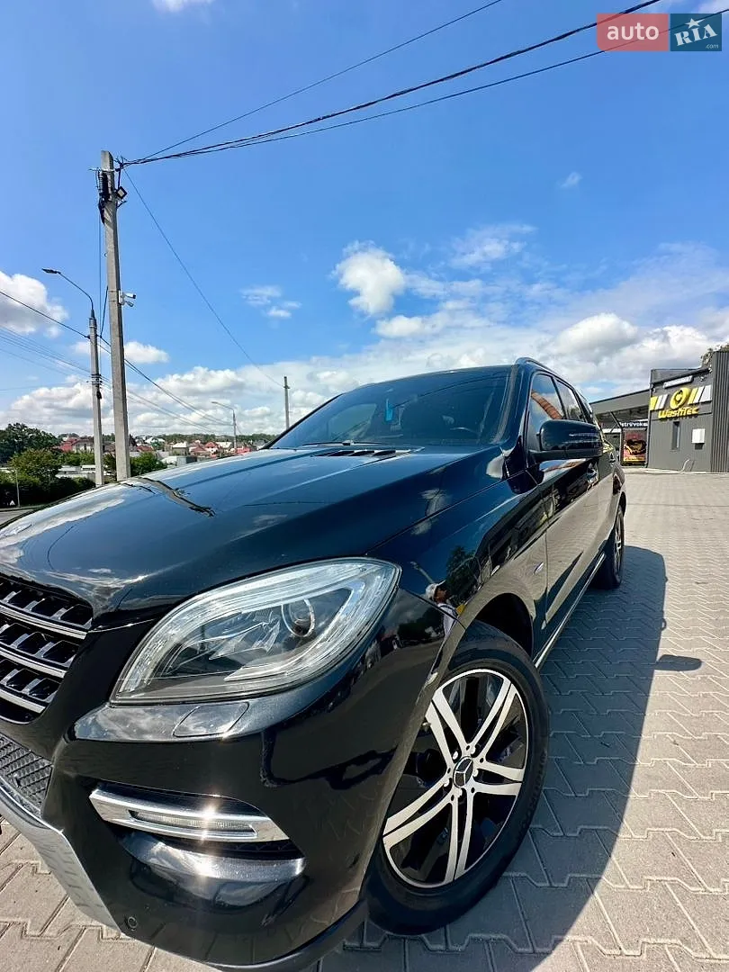 Mercedes-Benz M-Class, 2012