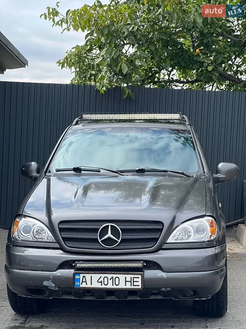 Mercedes-Benz M-Class, 1997
