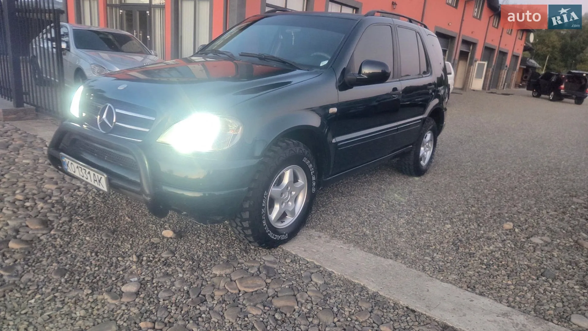 Mercedes-Benz M-Class, 2000