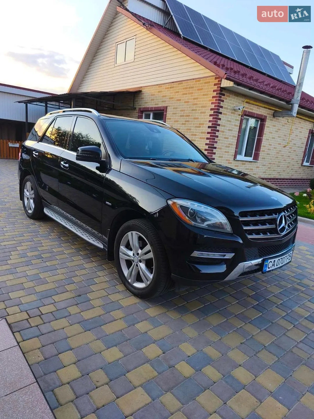 Mercedes-Benz M-Class, 2012