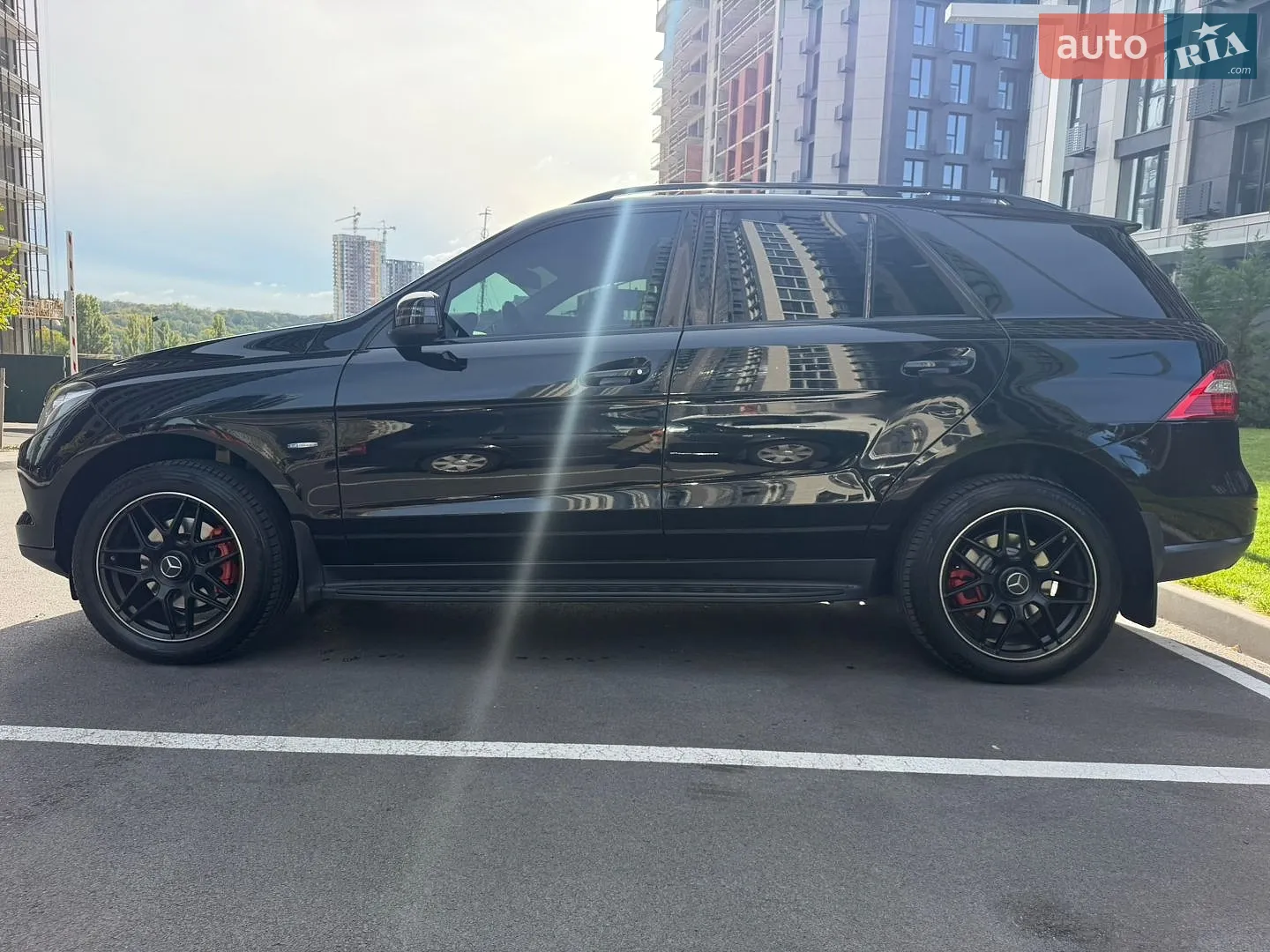 Mercedes-Benz M-Class, 2011