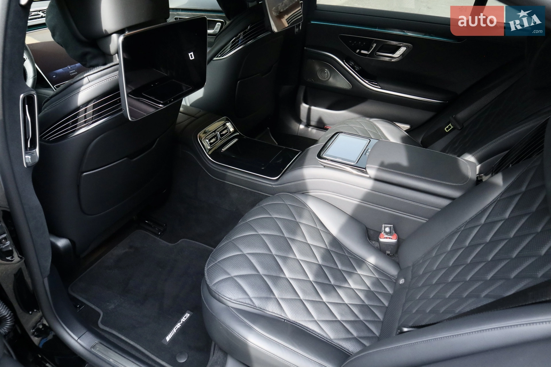 Mercedes-Benz S-Class, 2022
