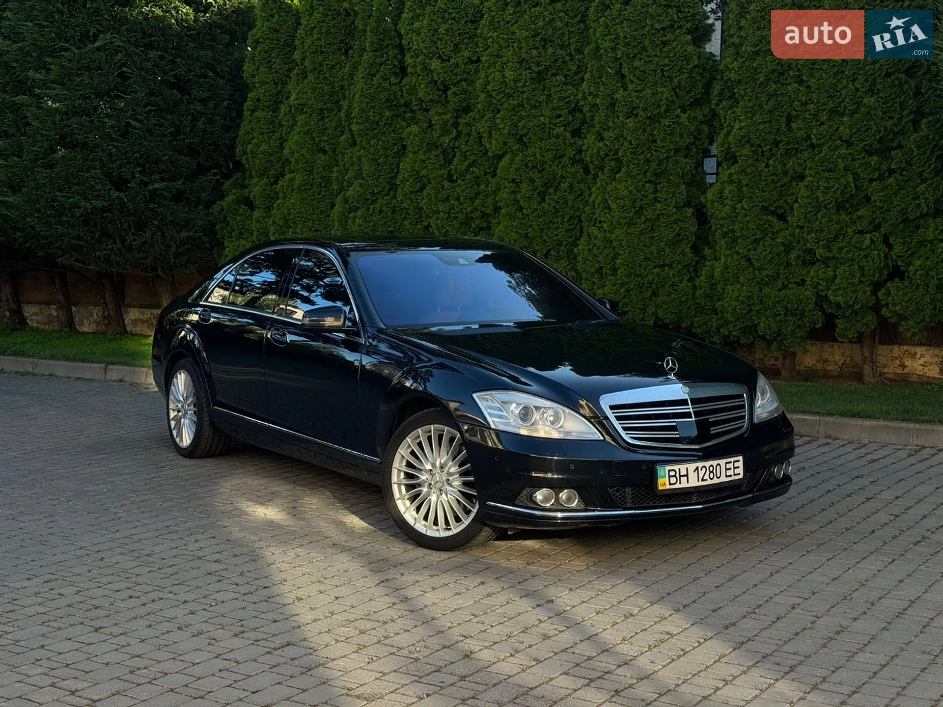 Mercedes-Benz S-Class, 2010