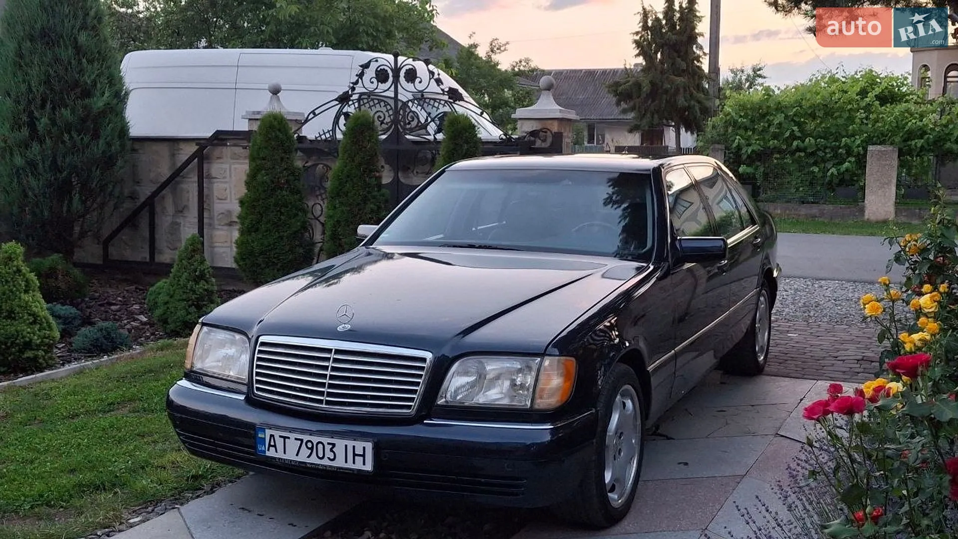 Mercedes-Benz S-Class, 1996