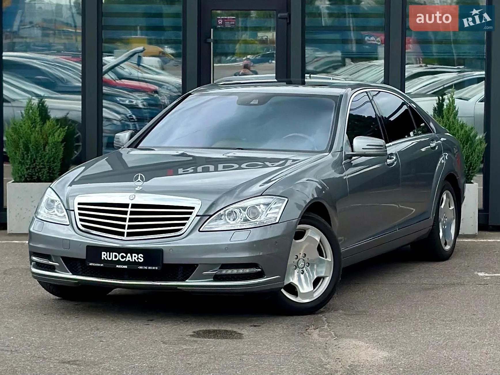 Mercedes-Benz S-Class, 2012