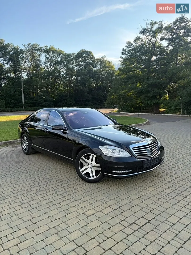 Mercedes-Benz S-Class, 2012