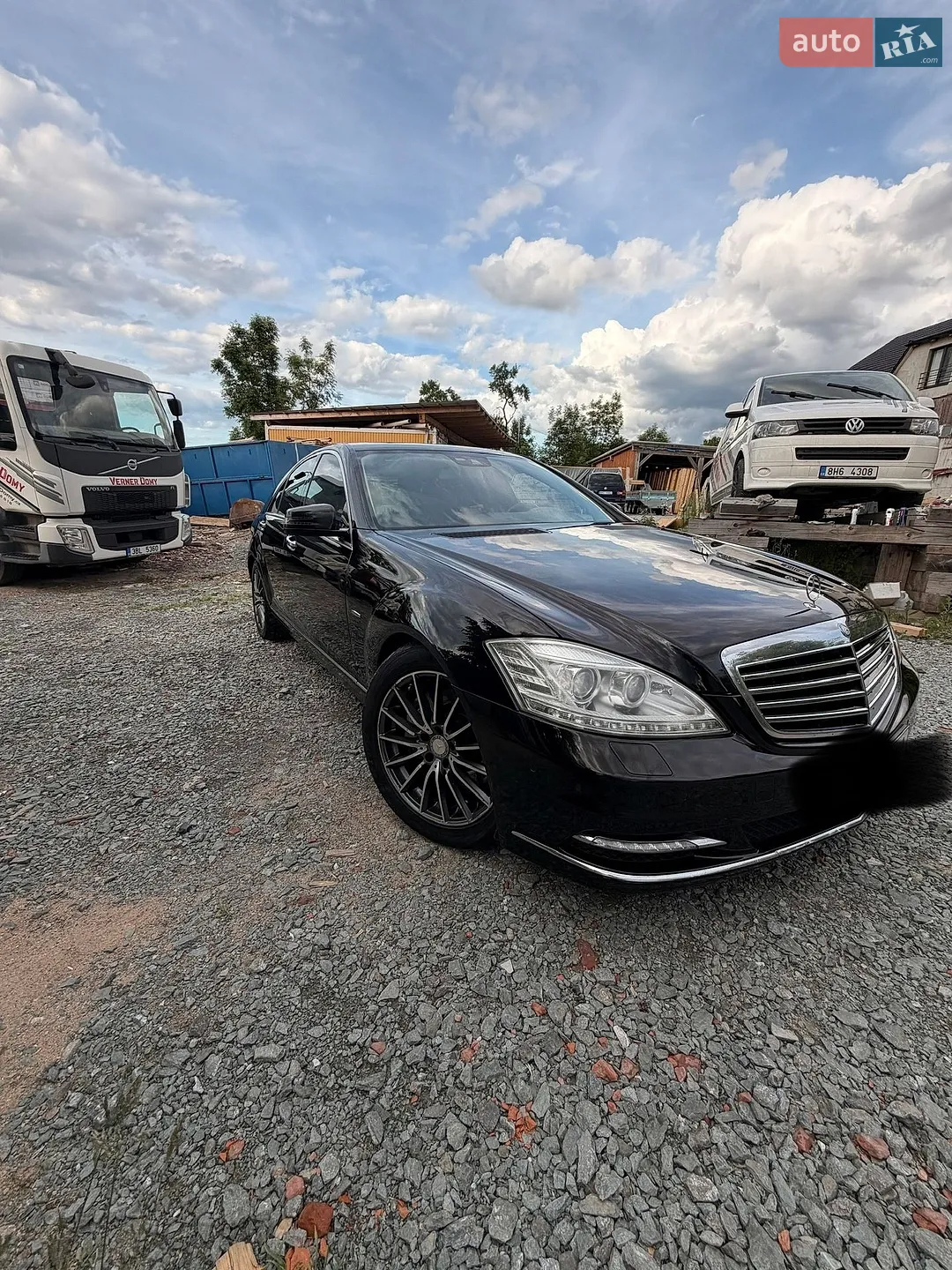 Mercedes-Benz S-Class, 2011