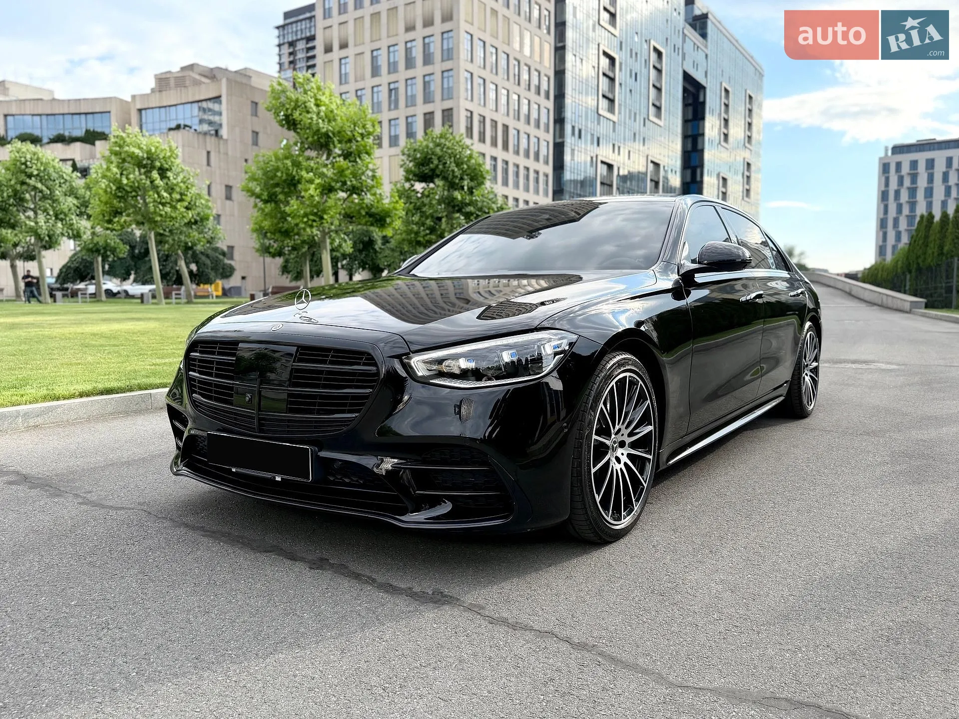 Mercedes-Benz S-Class, 2023