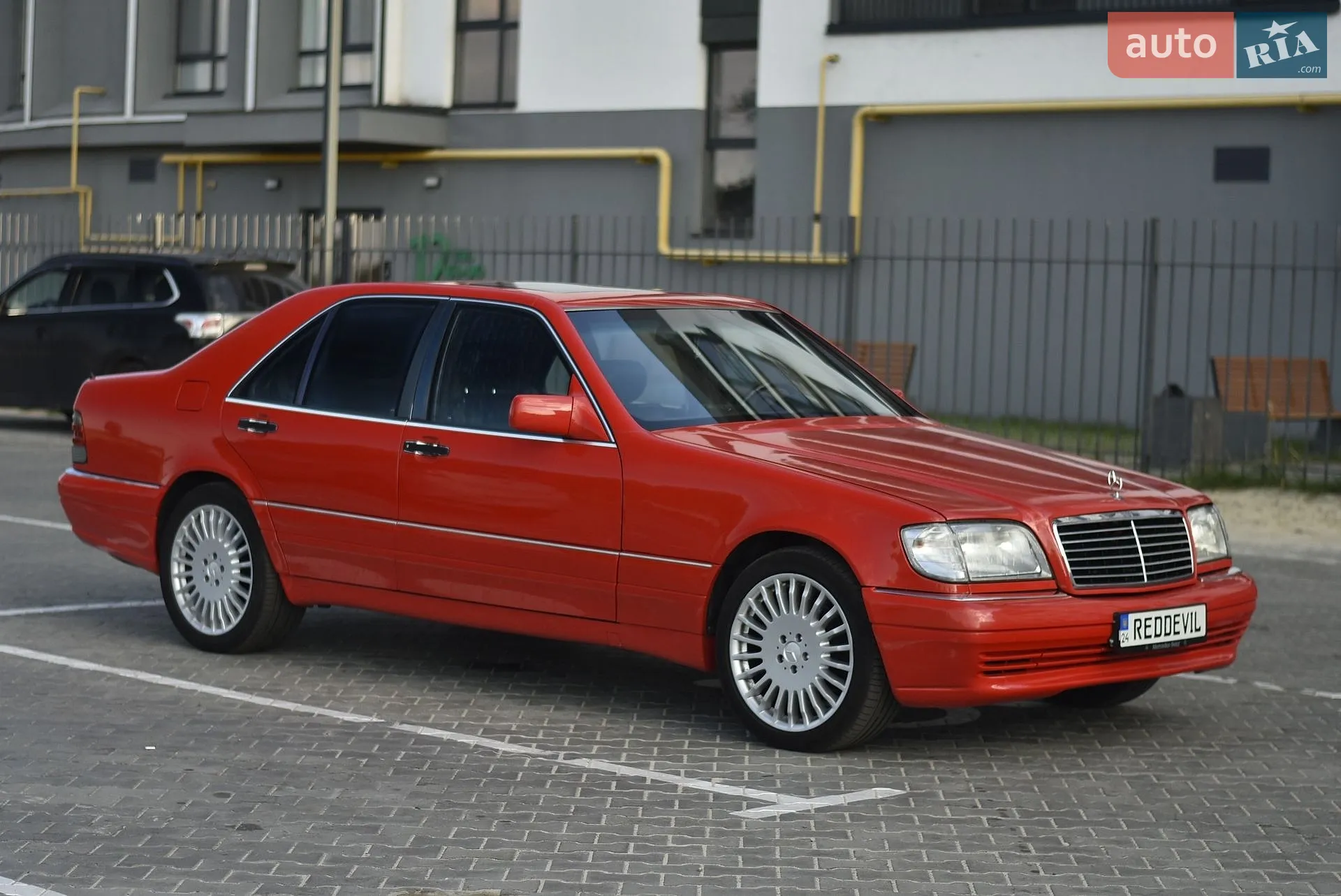 Mercedes-Benz S-Class 1992 — 1