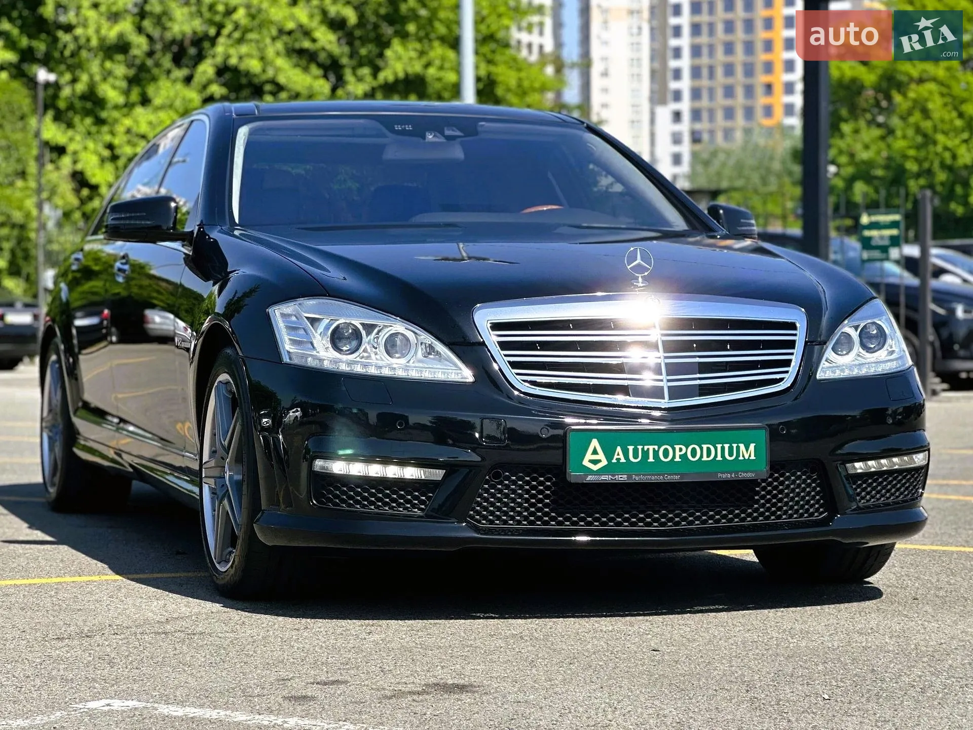 Mercedes-Benz S-Class, 2010