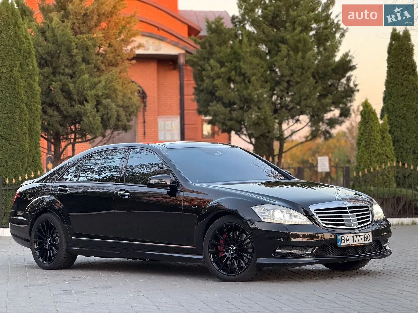 Mercedes-Benz S-Class, 2011