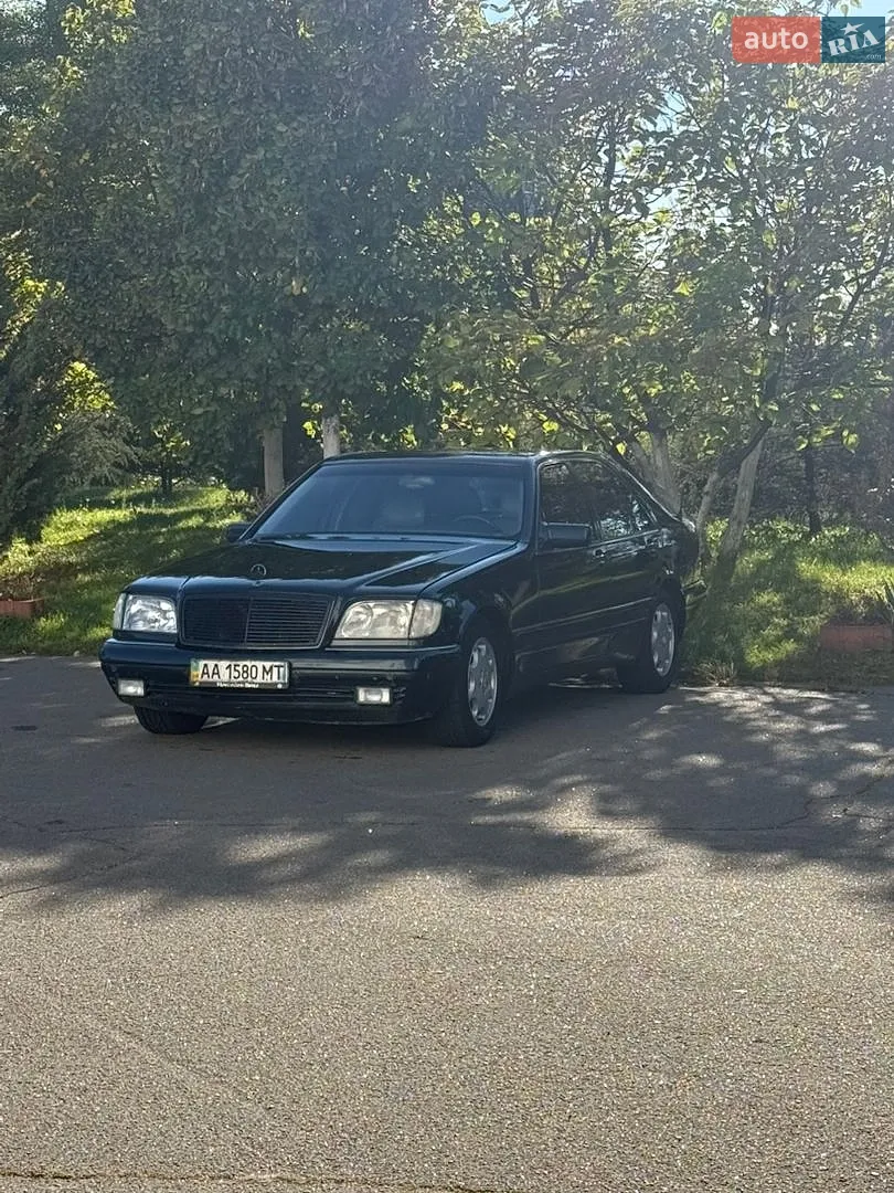 Mercedes-Benz S-Class, 1995