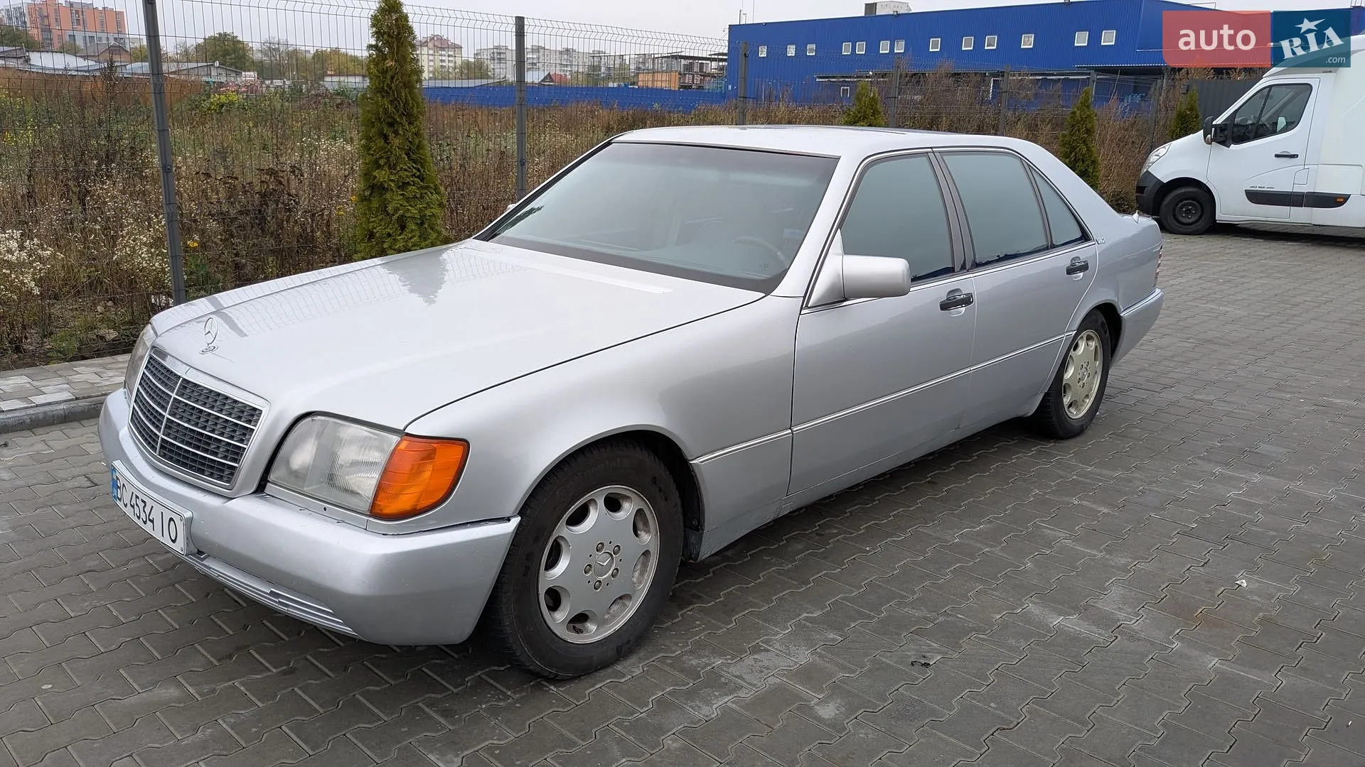 Mercedes-Benz S-Class, 1993
