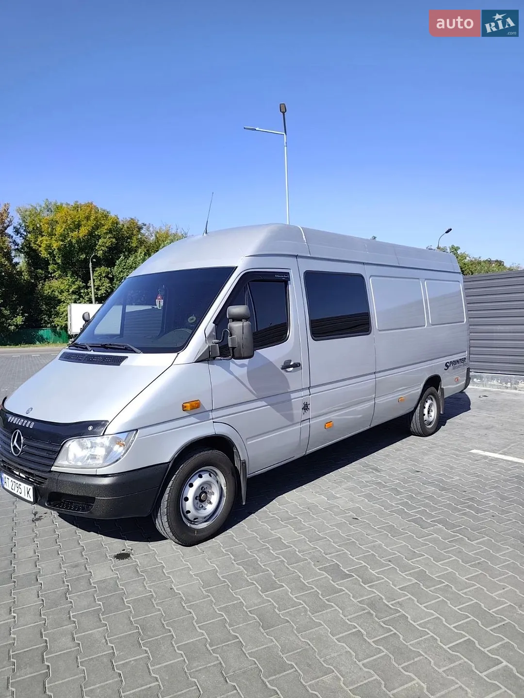 Mercedes-Benz Sprinter, 2004