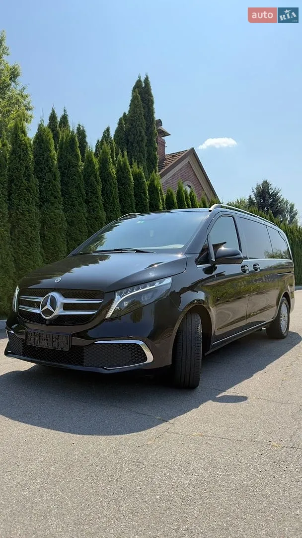 Mercedes-Benz V-Class, 2023
