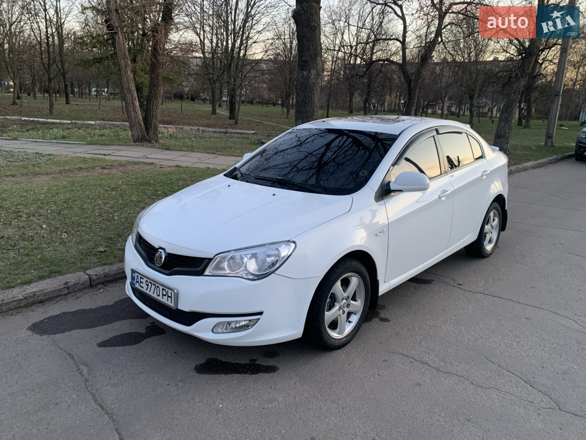 MG 350, 2013