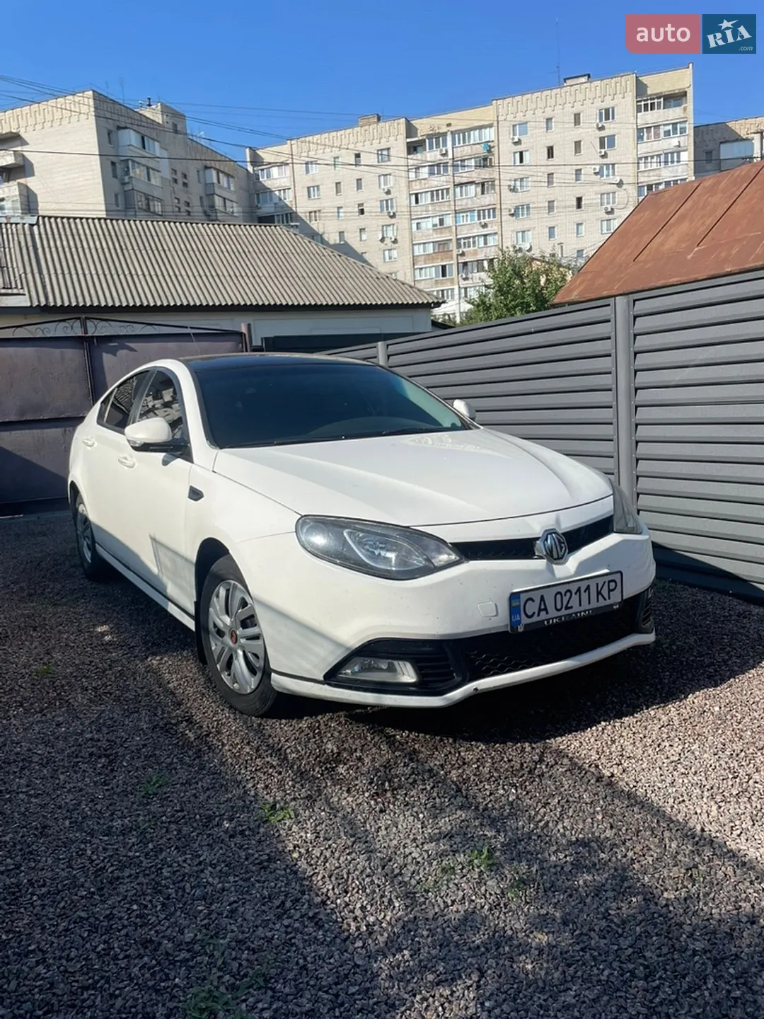 MG 6, 2012