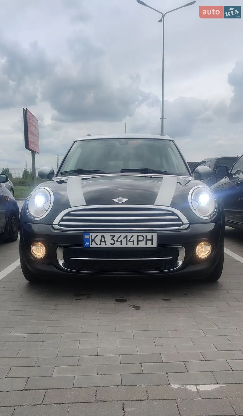 MINI Clubman, 2010