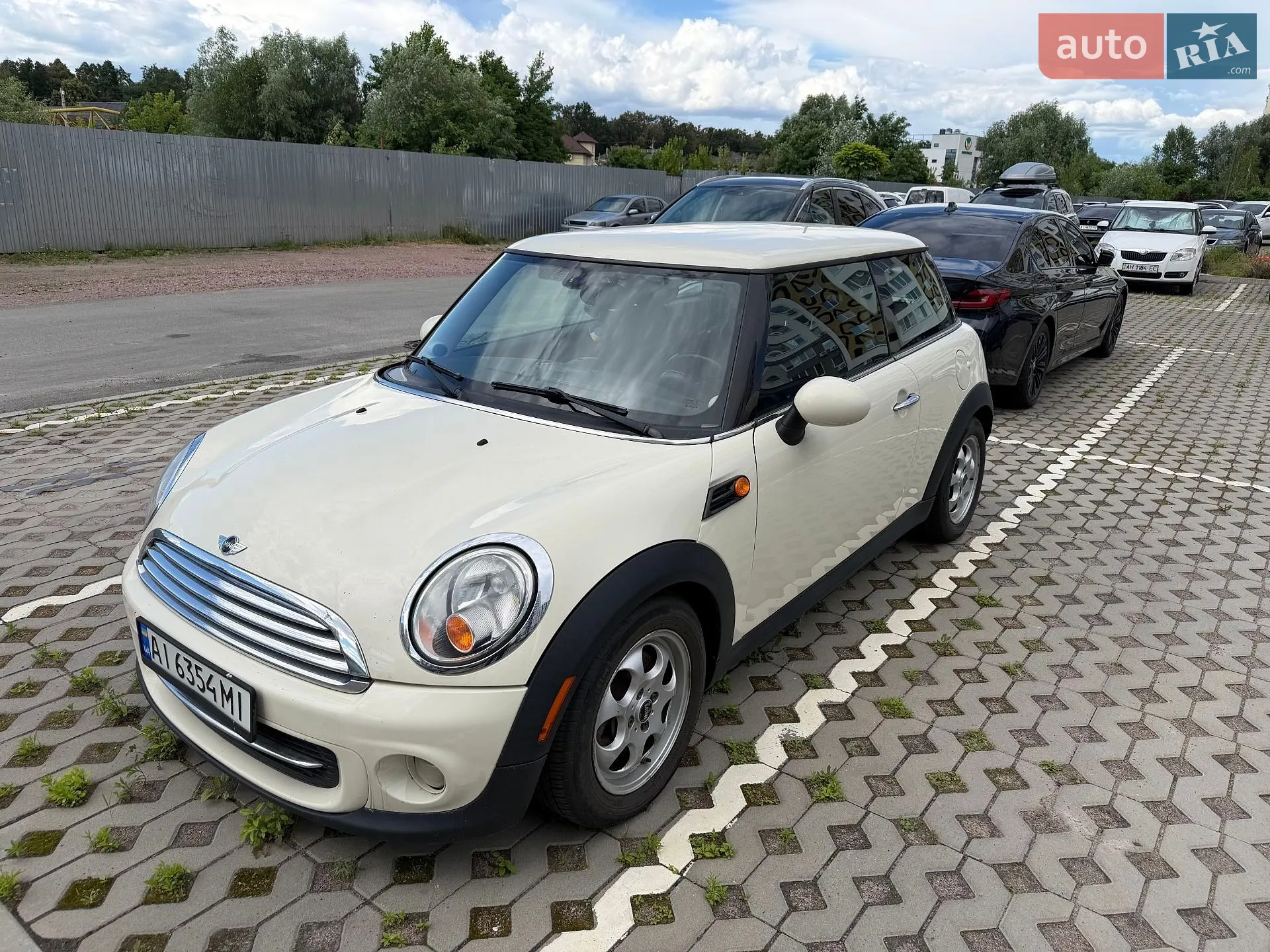 MINI Cooper, 2012