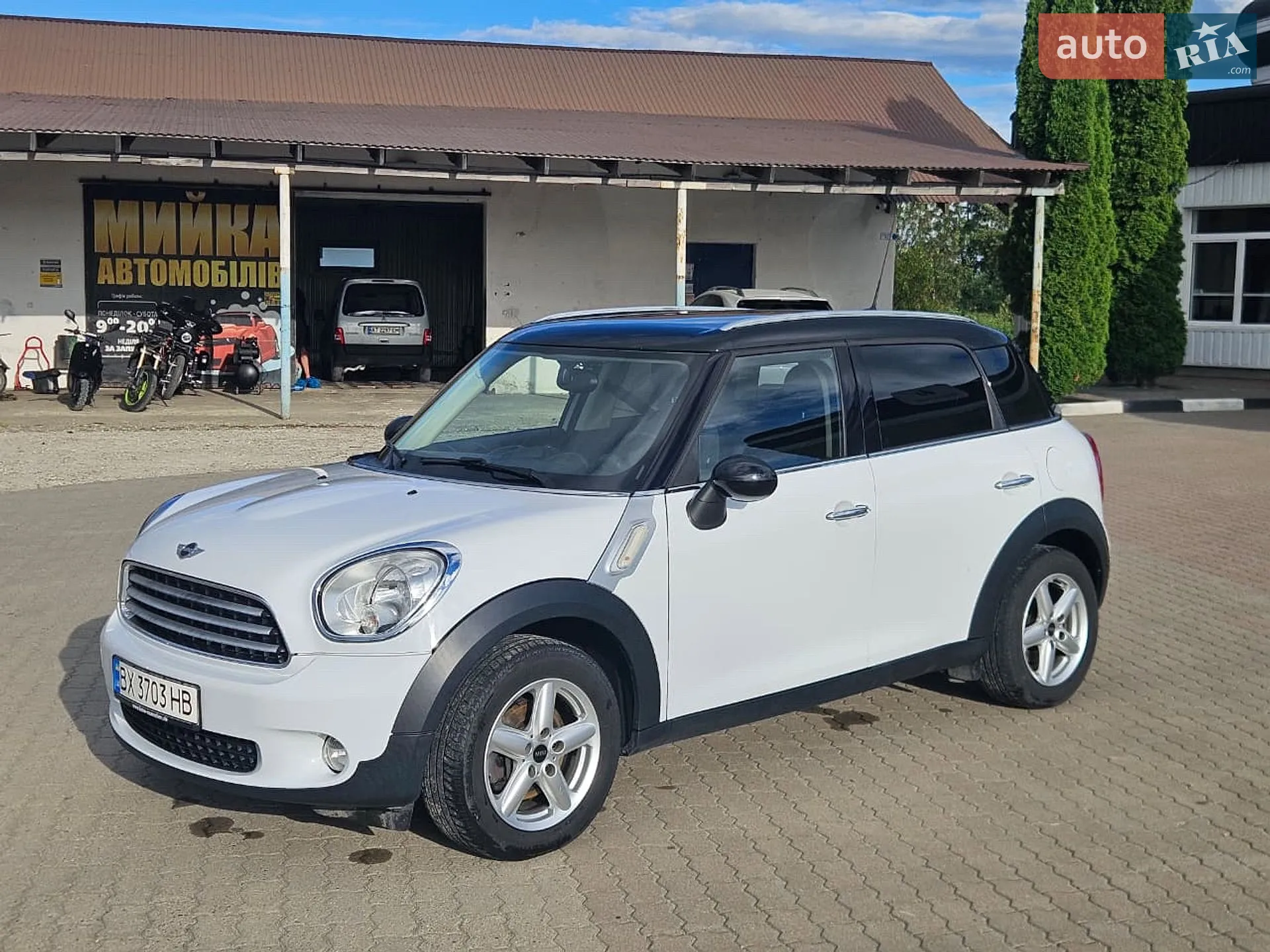MINI Countryman, 2011