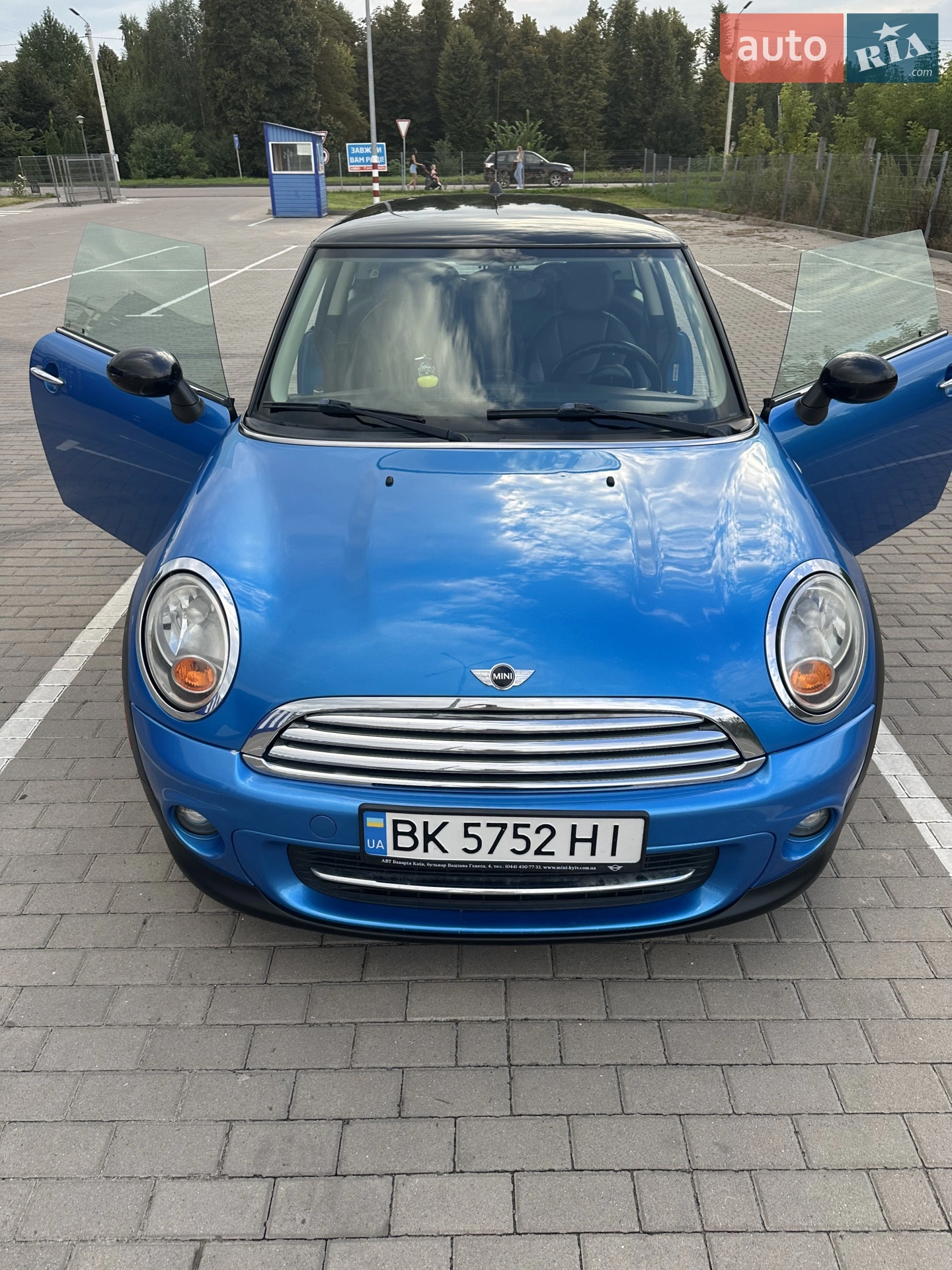 MINI Hatch, 2011