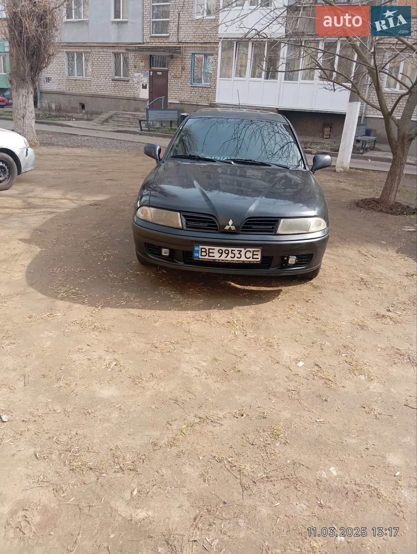 Mitsubishi Carisma, 2003
