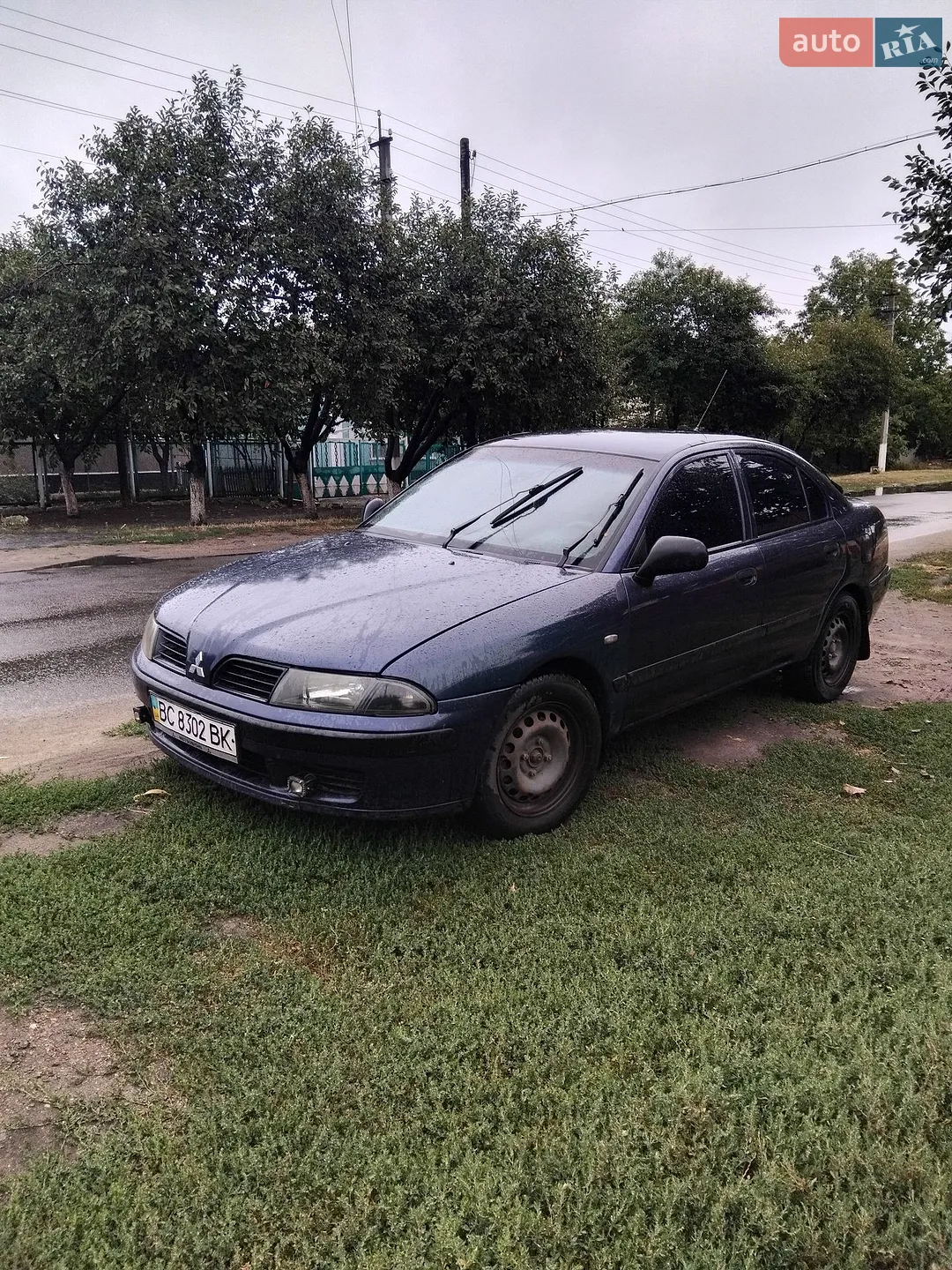 Mitsubishi Carisma, 2002