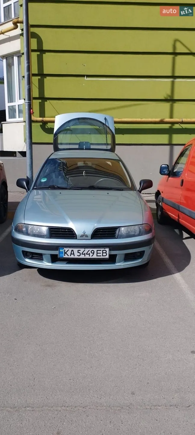 Mitsubishi Carisma, 2003