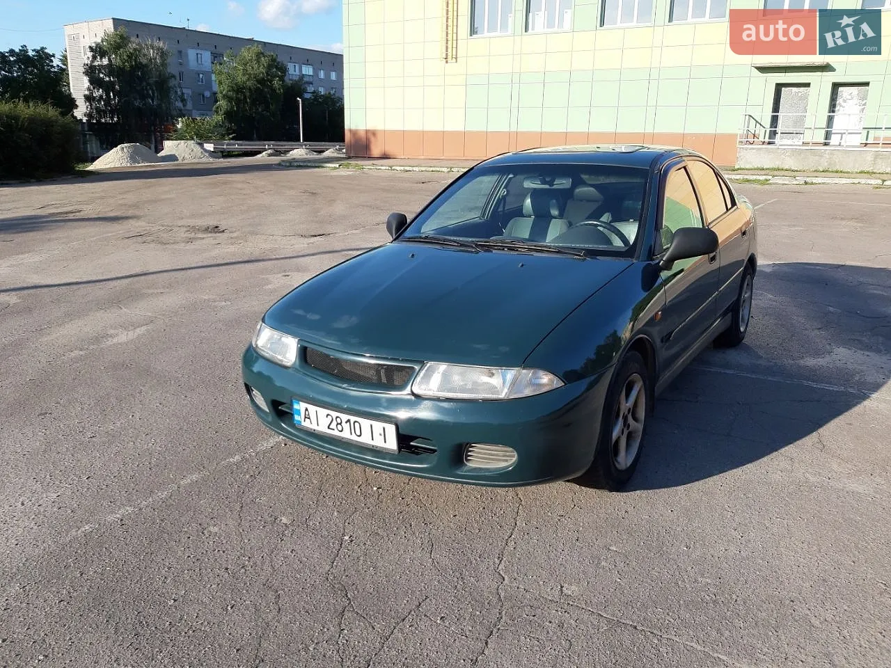 Mitsubishi Carisma, 1996