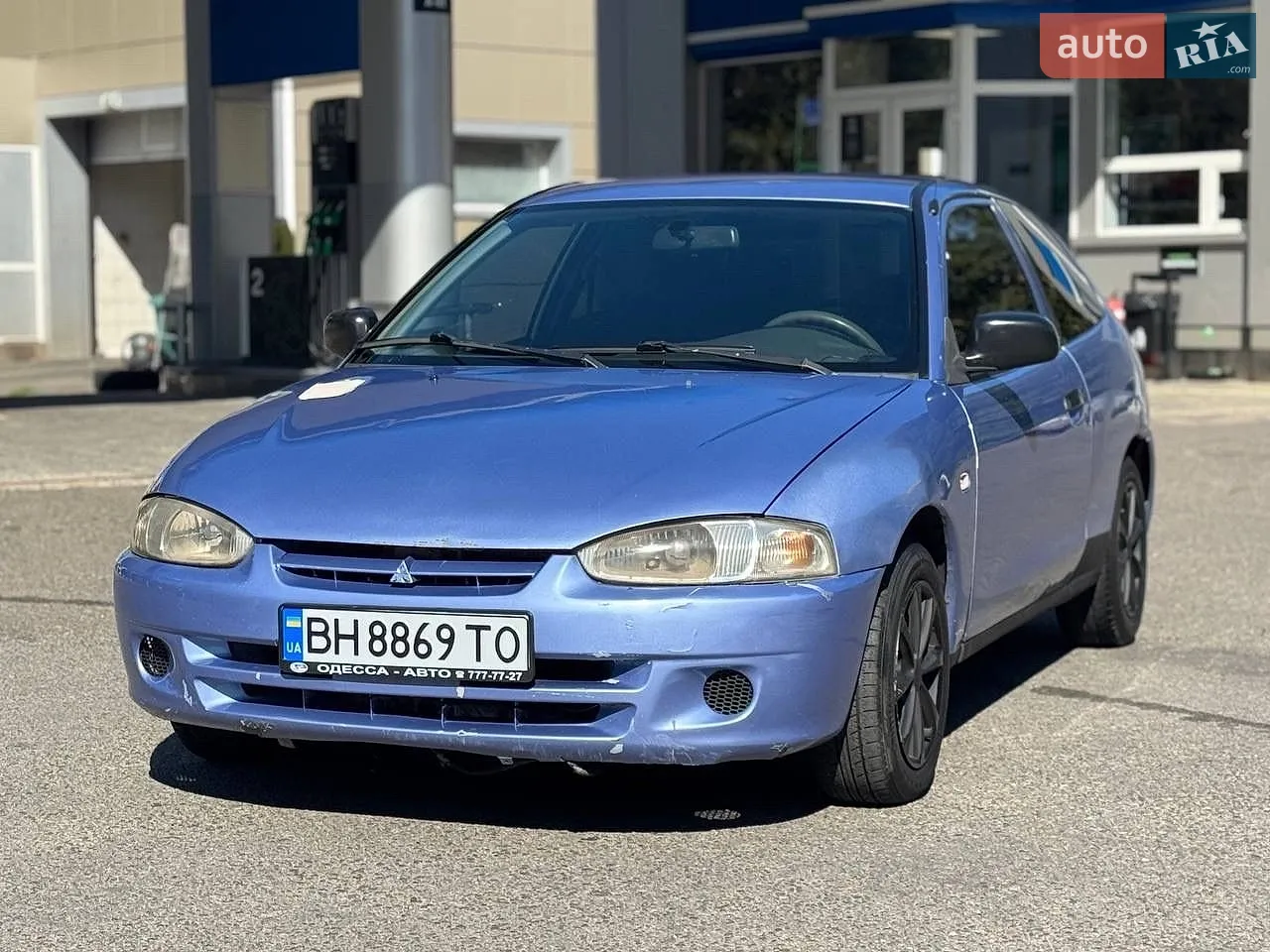 Mitsubishi Colt, 1998