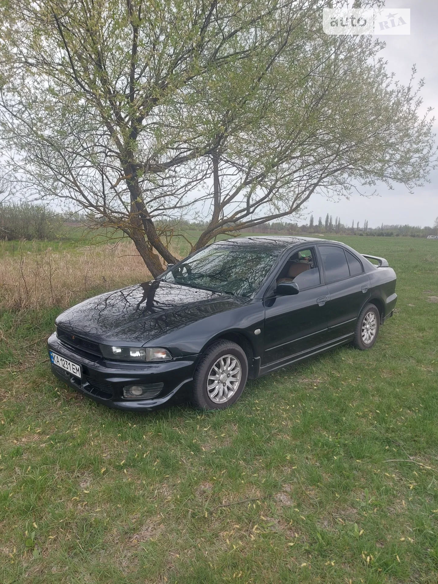 Mitsubishi Galant, 2001