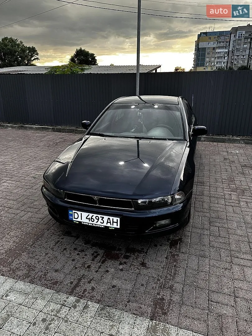 Mitsubishi Galant, 2002