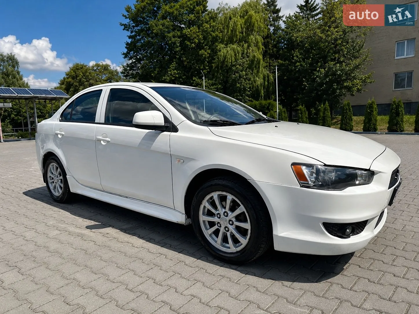 Mitsubishi Lancer, 2011