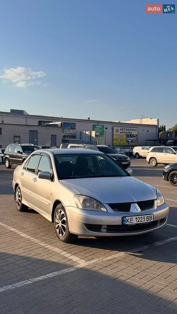 Mitsubishi Lancer, 2004