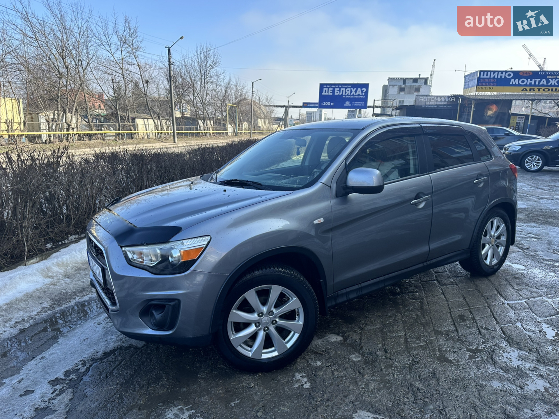 Mitsubishi Outlander Sport, 2013