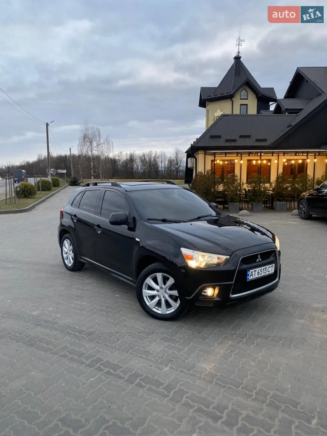 Mitsubishi Outlander Sport, 2012