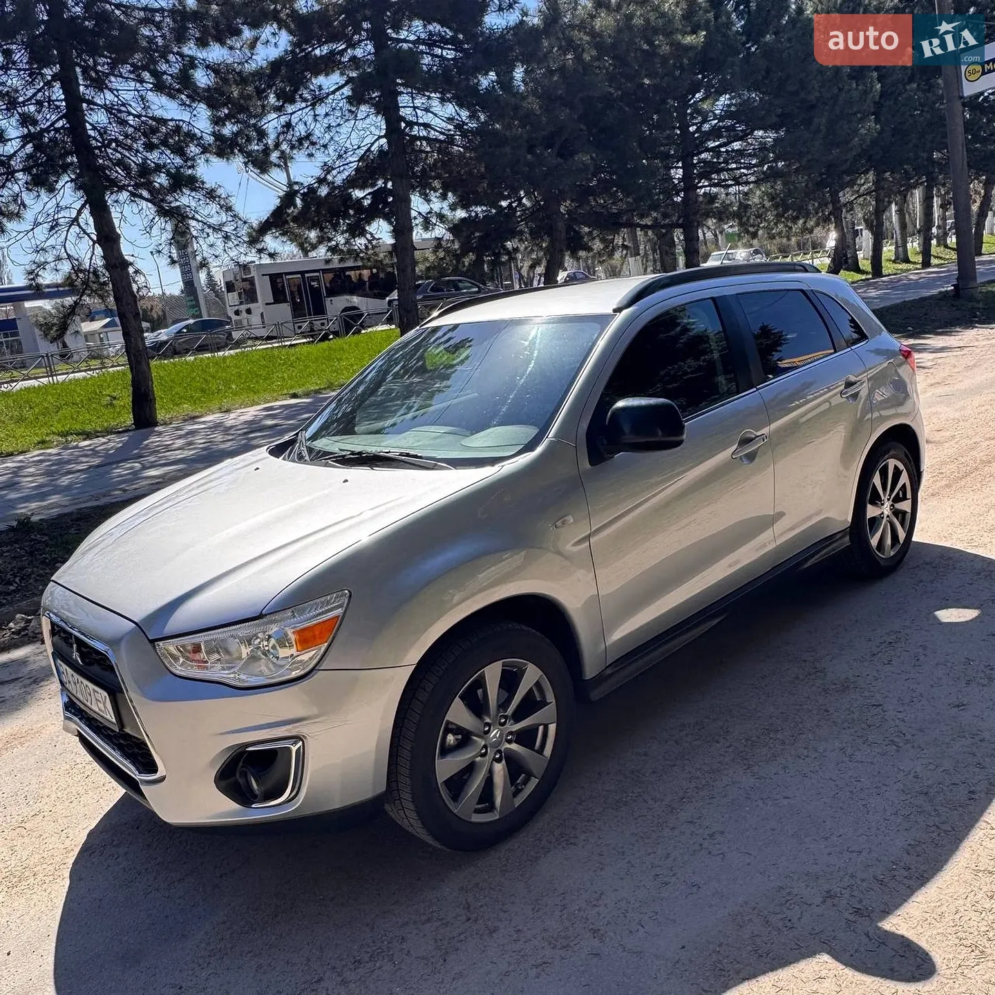 Mitsubishi Outlander Sport, 2013