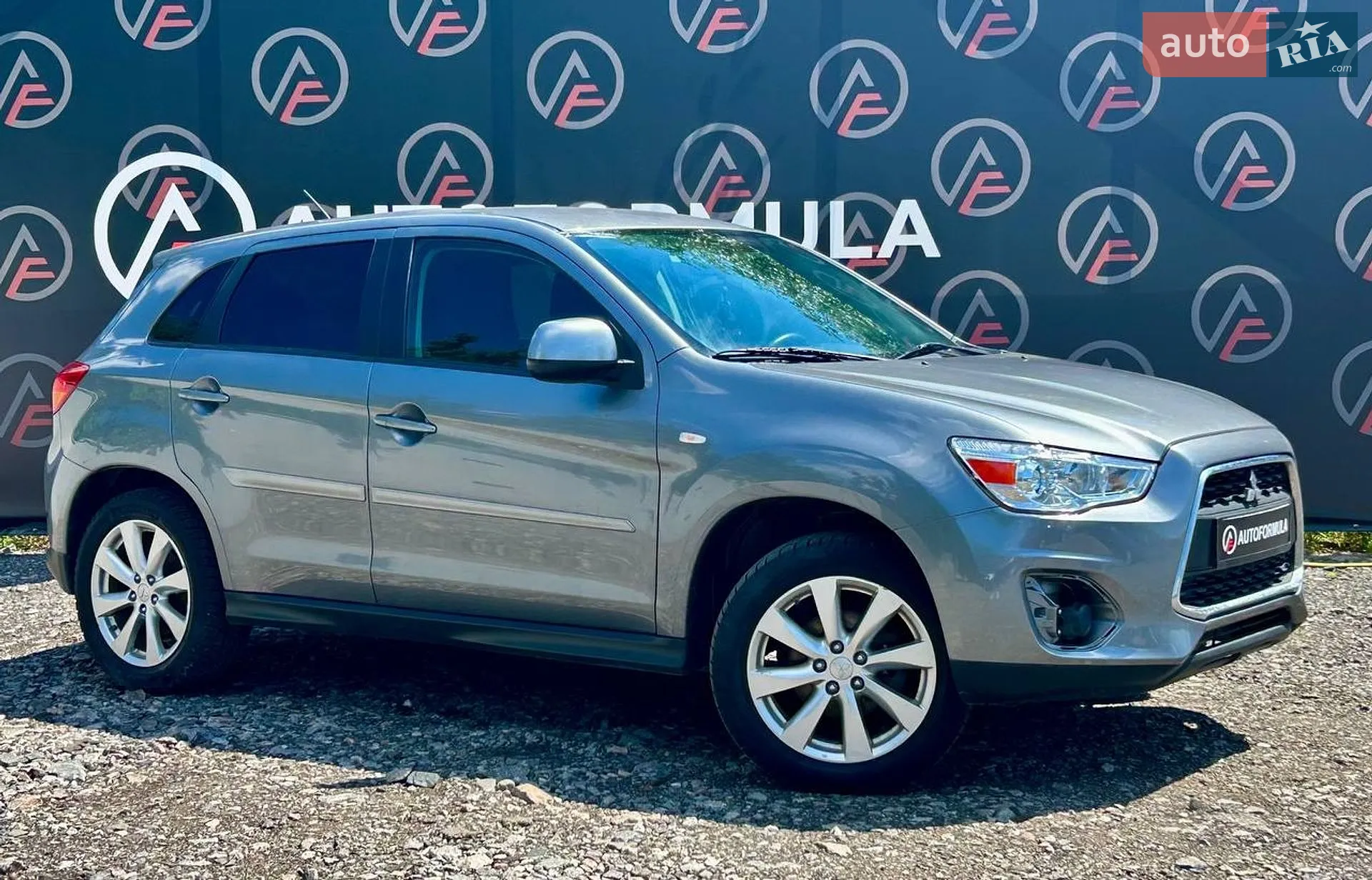 Mitsubishi Outlander Sport, 2015