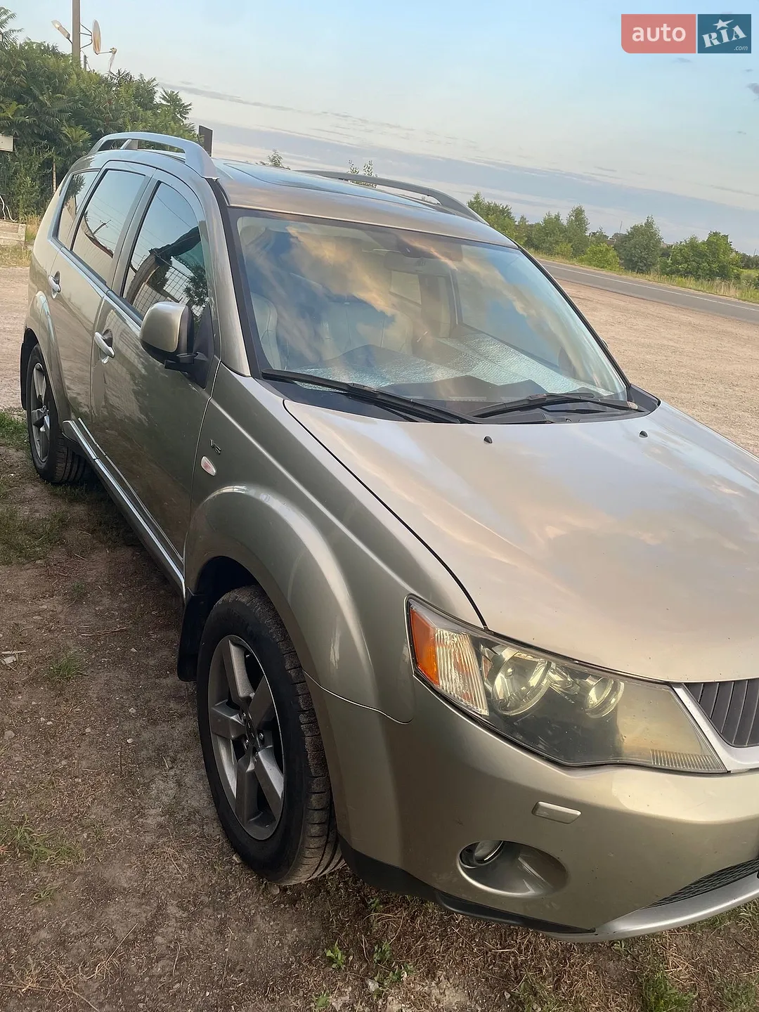 Mitsubishi Outlander XL, 2008