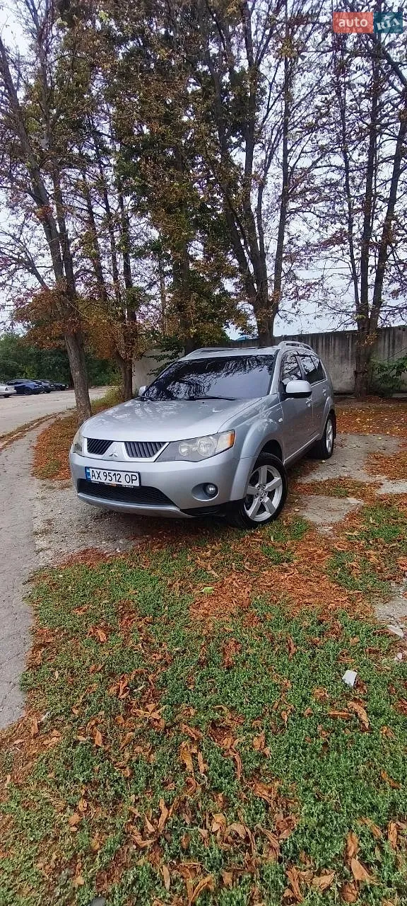 Mitsubishi Outlander XL, 2007