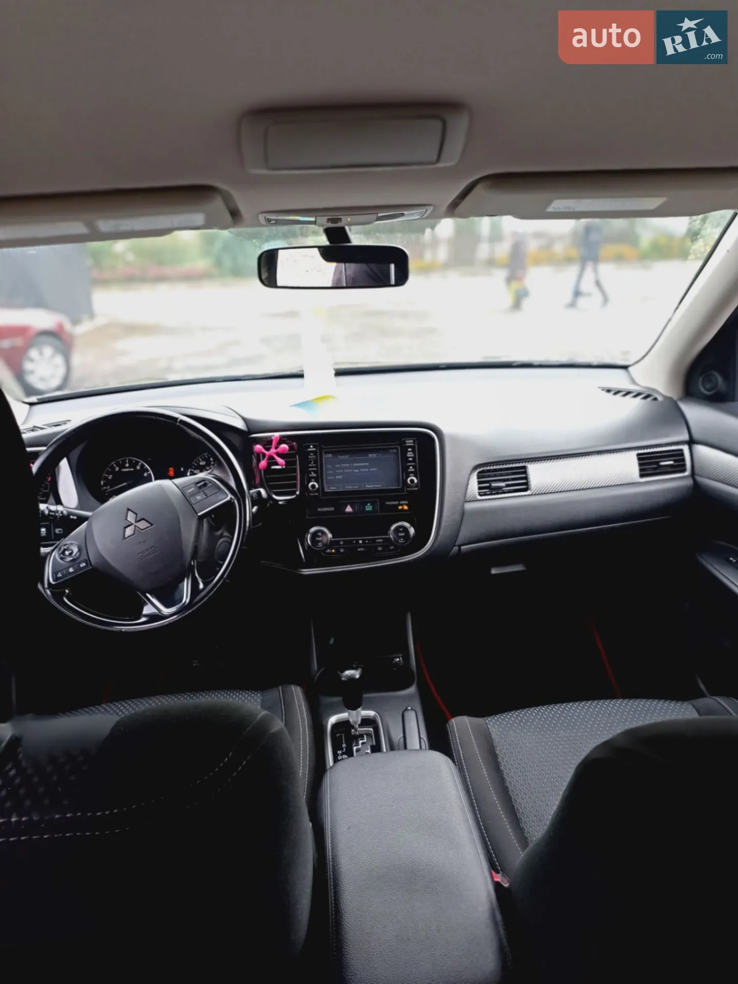 Mitsubishi Outlander, 2016