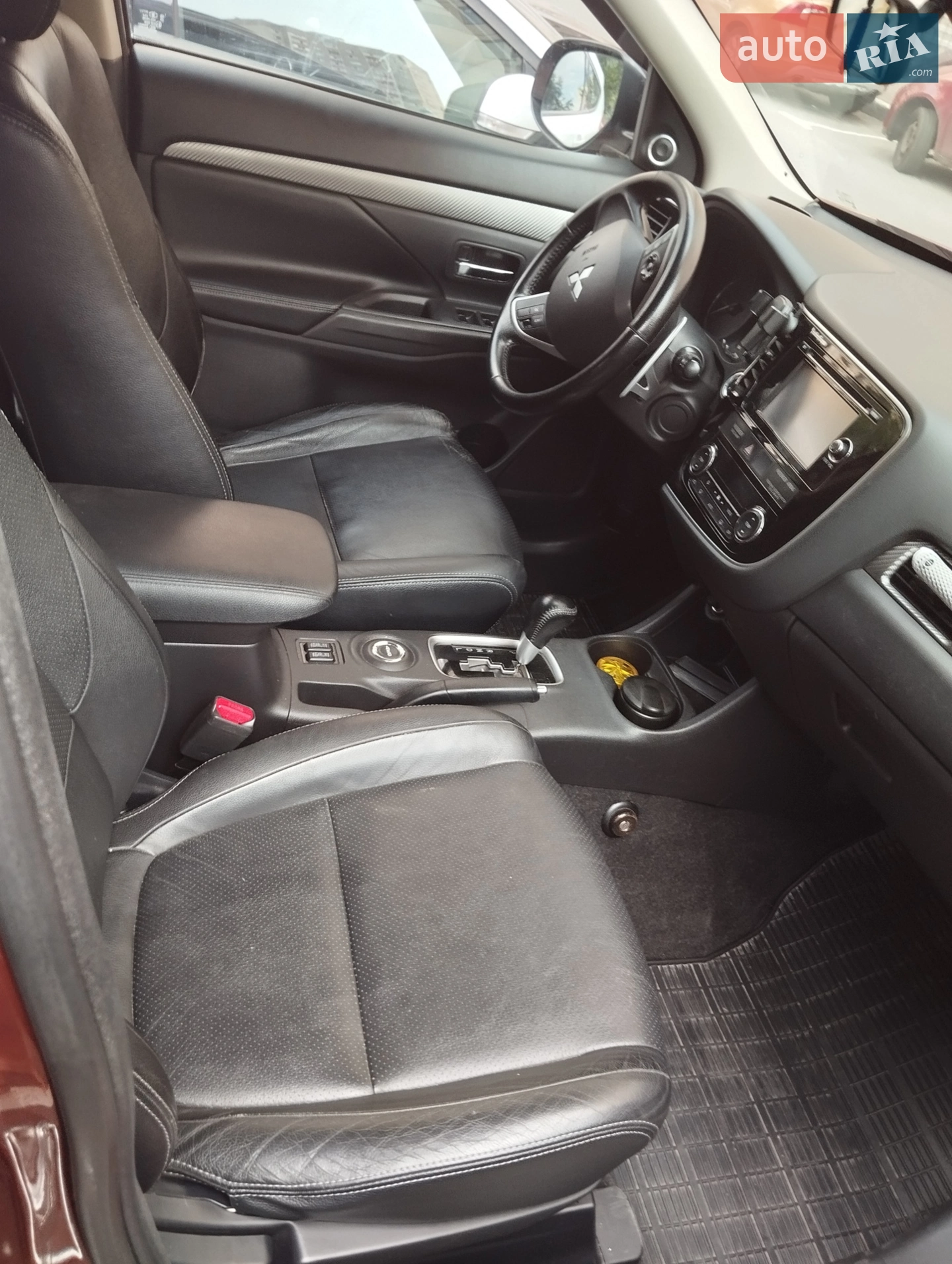 Mitsubishi Outlander, 2013