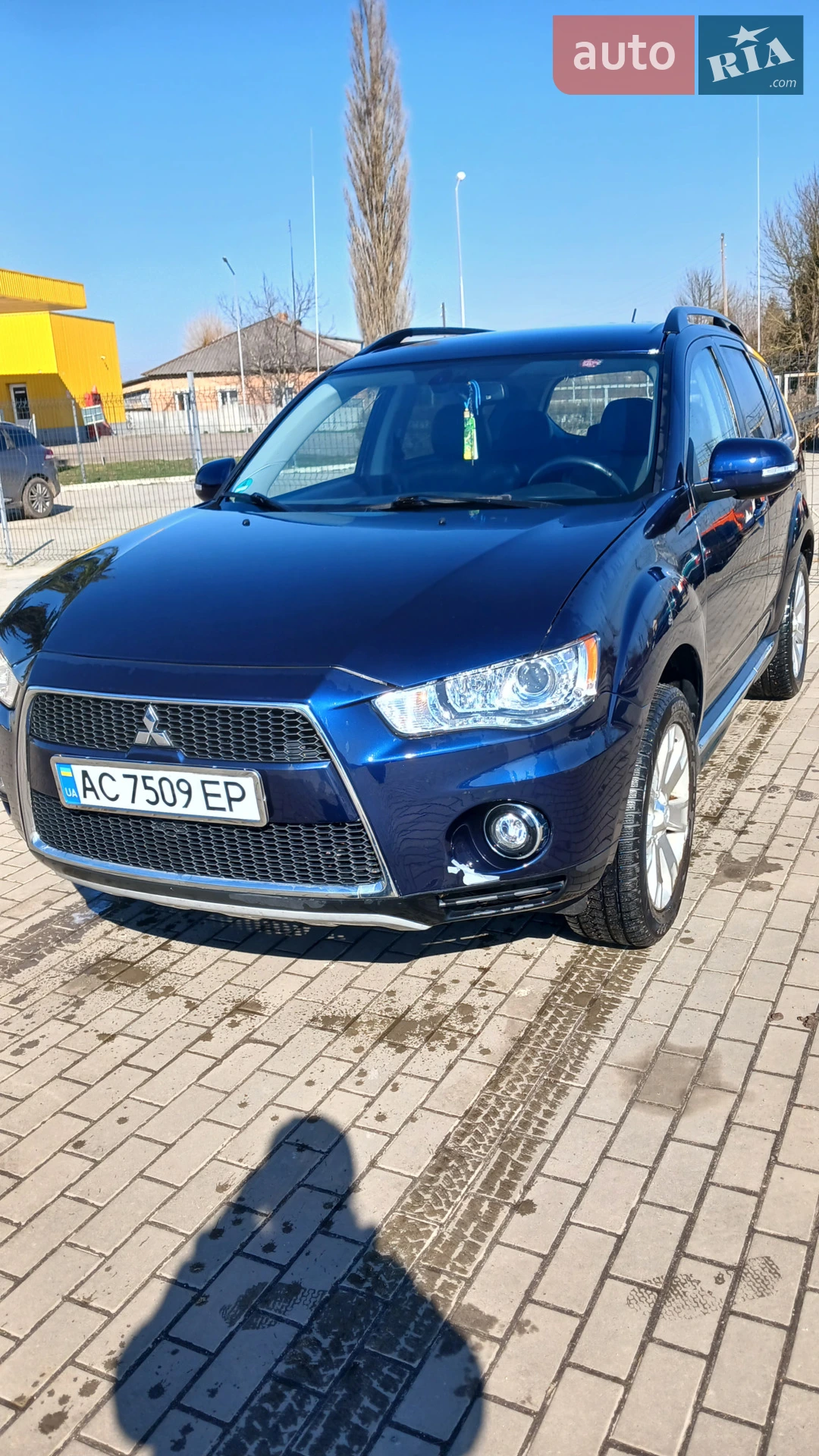 Mitsubishi Outlander, 2011