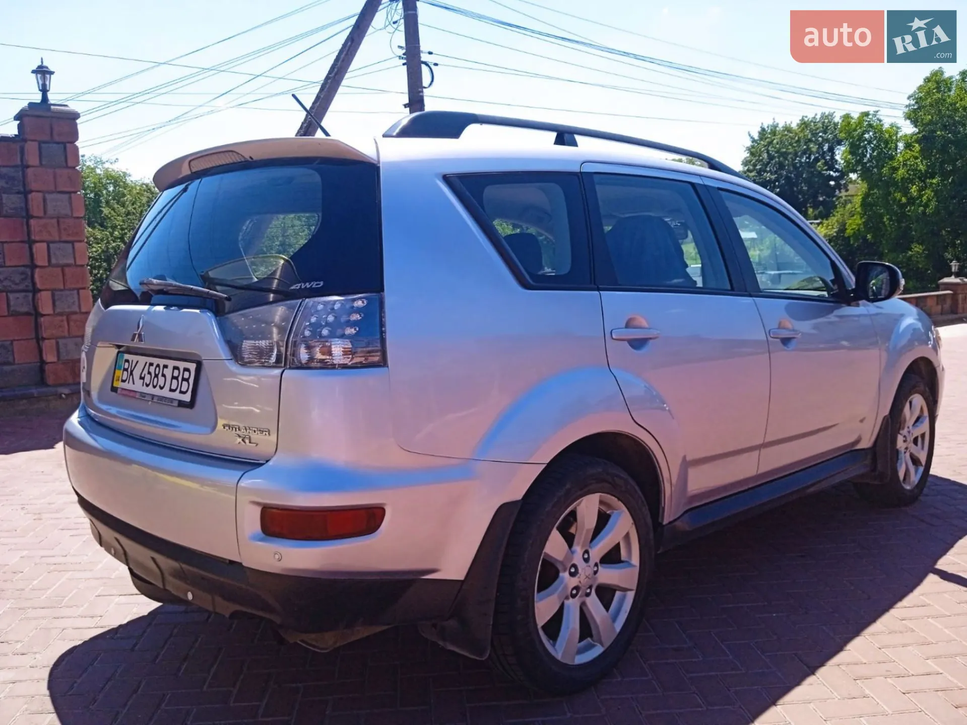 Mitsubishi Outlander, 2011
